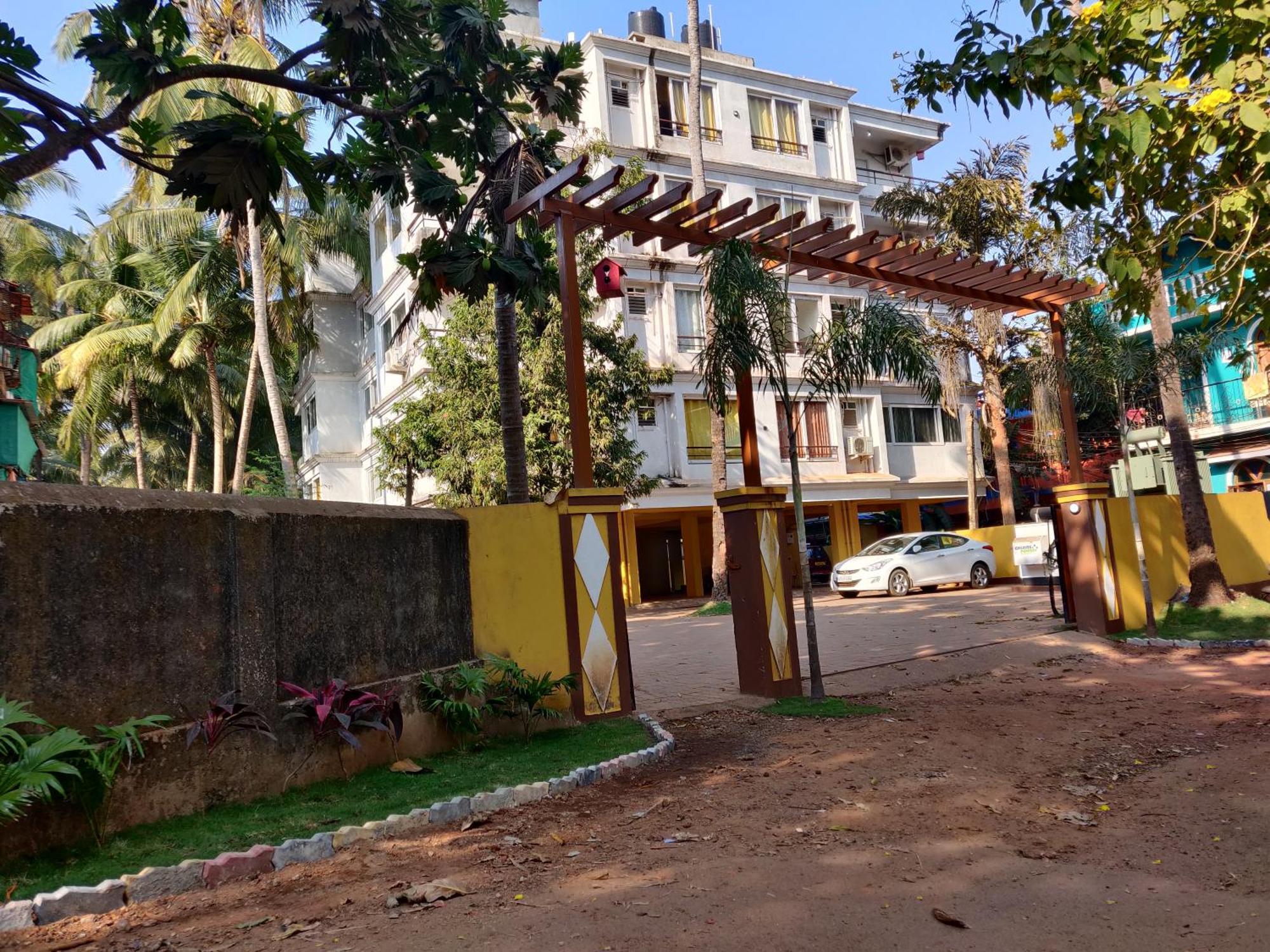 Luxury 2Bhk Apartment Near Calangute Baga Beach With Pool Екстер'єр фото